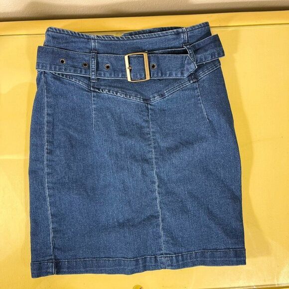 Free People Dresses & Skirts - Free People denim mini skirt